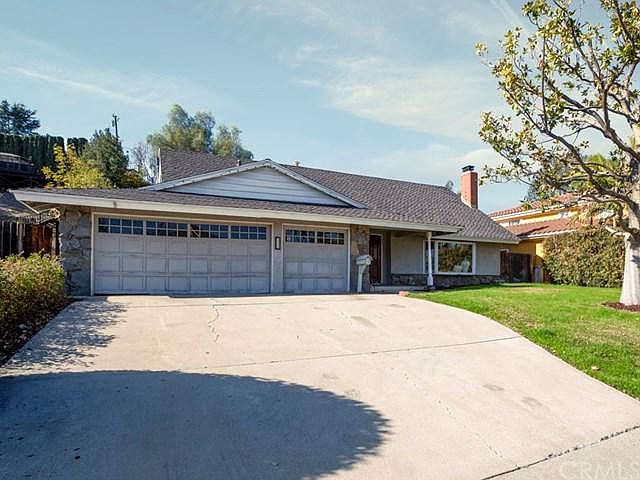 1st image of 239 Carbonia Ave