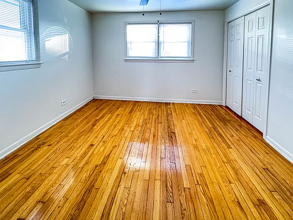 5th image of 7717 S Saginaw Ave APT H