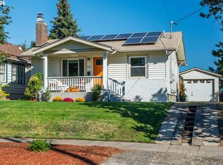 6949 NE Stanton St, Portland, OR 97213