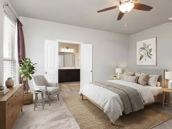 703 Dripping Springs Ln, Cleburne, TX 76033