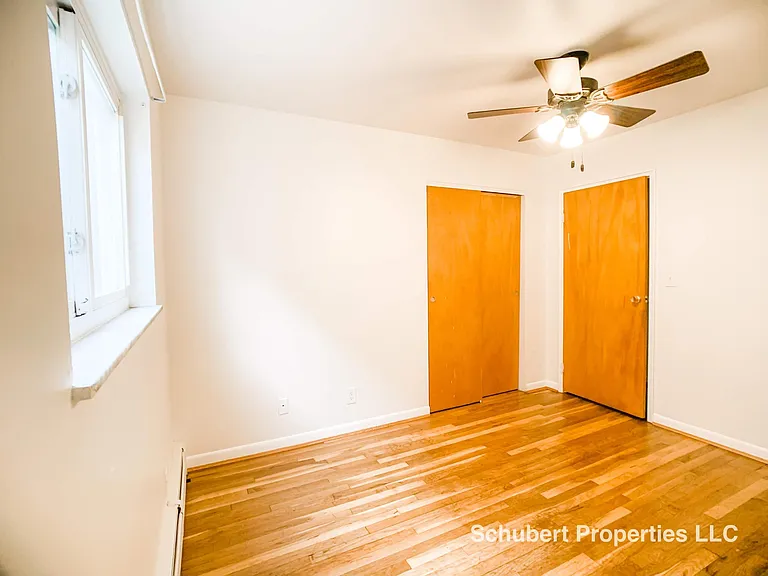 Small Bedroom #4