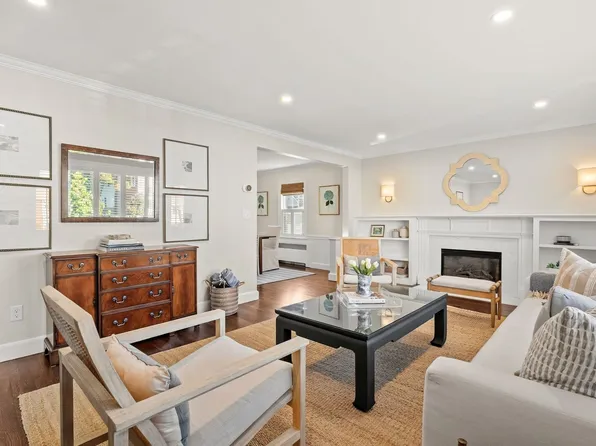 31 Sevinor Rd, Marblehead, MA 01945