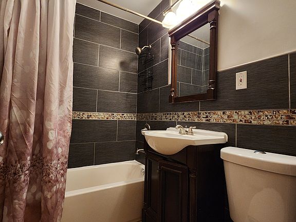 5th image of 27 W 126th St APT 3