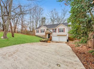 3922 Fraser Cir, Gainesville, GA 30506