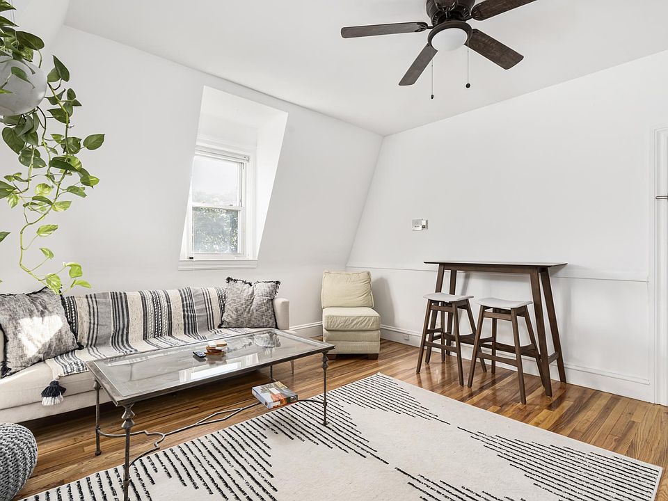 54 Pitman St APT 6, Providence, RI 02906 Zillow