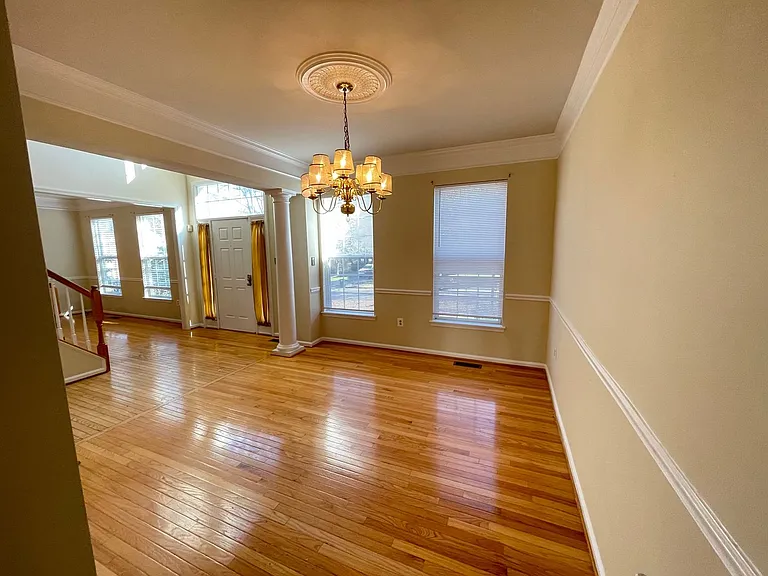15518 Toddsbury Ln — Photo 4