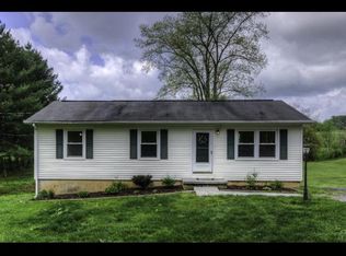 12078 College Dr, Meadowview, VA 24361
