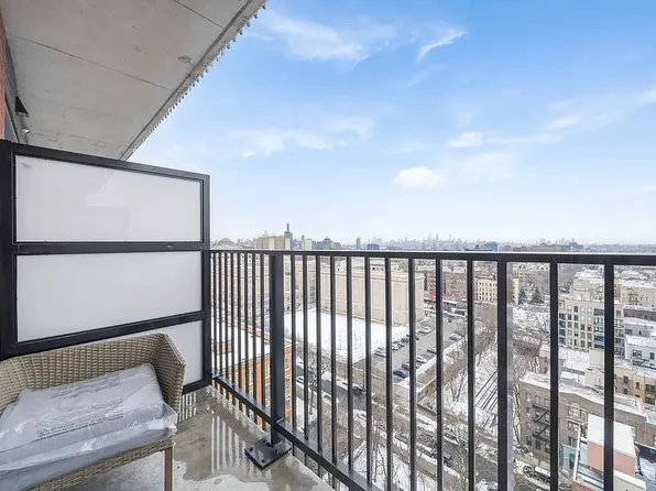 931 Carroll Street image 9 of 13