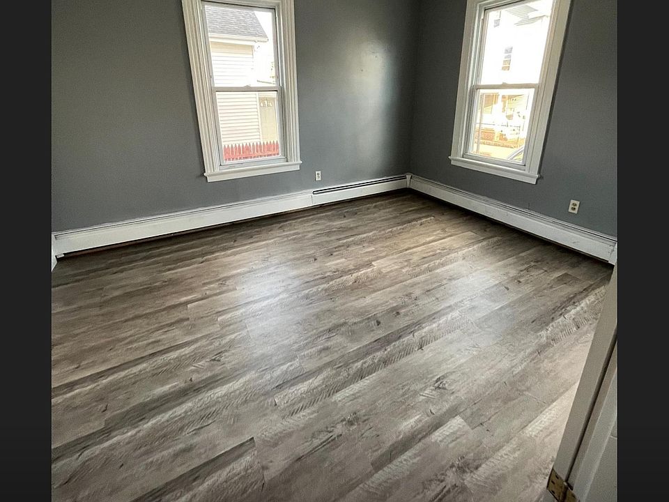2nd image of 201 4th St Floor 1
