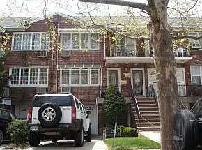 1st image of 1454 E 84th St