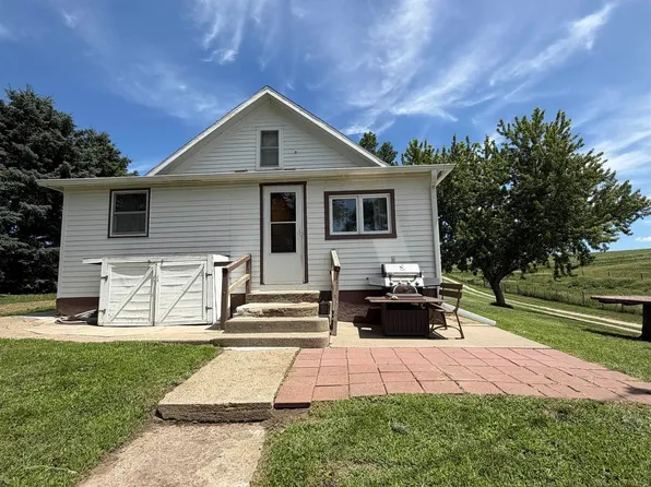 2907 220th St, Arion, IA 51520