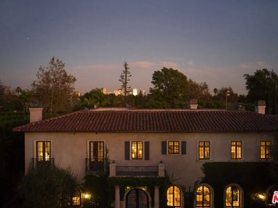 424 S Rimpau Blvd, Los Angeles, CA, 90020
