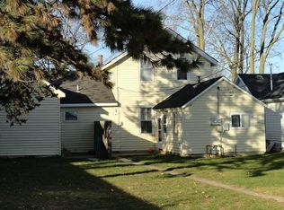 926 Johnson St, La Crosse, WI 54601