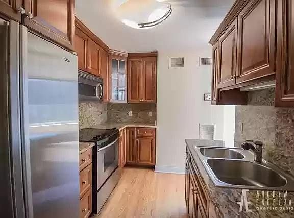 5th image of 401 E Ontario St APT 2510