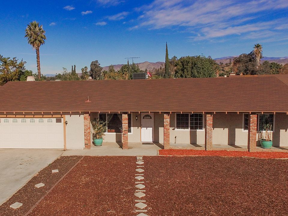 1st image of 27230 Orangemont Way