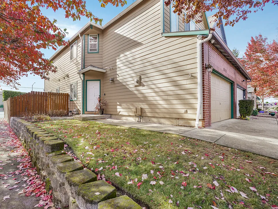 11421 NE 29th Cir