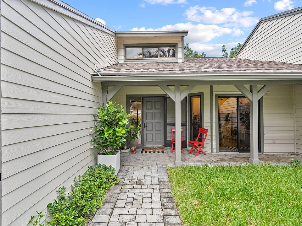 13324 Bedford Mews Ct