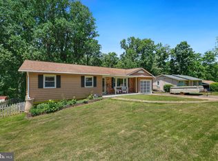 6107 Bardu Ave, Springfield, VA 22152