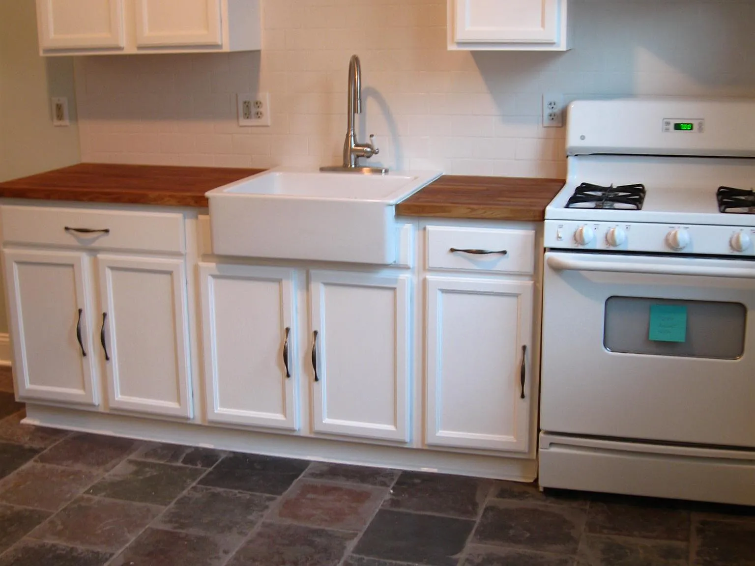 3 bed, 1800 sqft, $3,600 — Photo 3