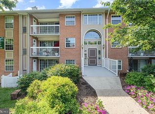 1923 Wilson Ln APT 201, Mc Lean, VA 22102