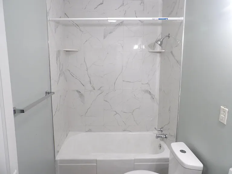 109 Allnutt Dr — Photo 23