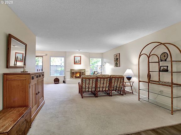3rd image of 8900 NE 36th St APT 3