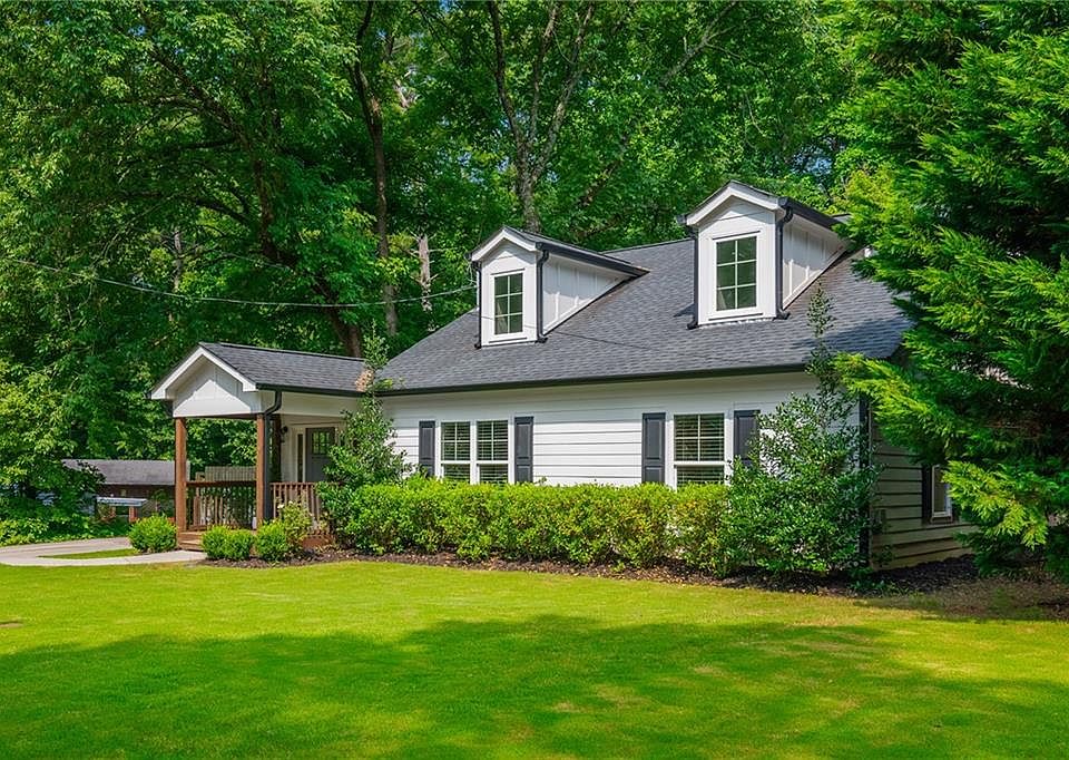 1st image of 1817 Teasley Dr SE