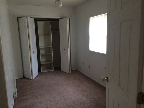 4th image of 130 Cedar Ln