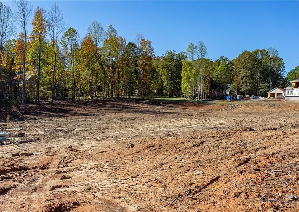 1st image of 7000 Claren Oaks Ct