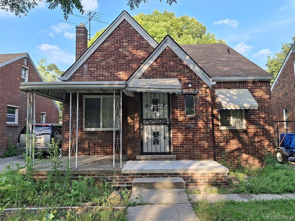 1st image of 20242 Joann St