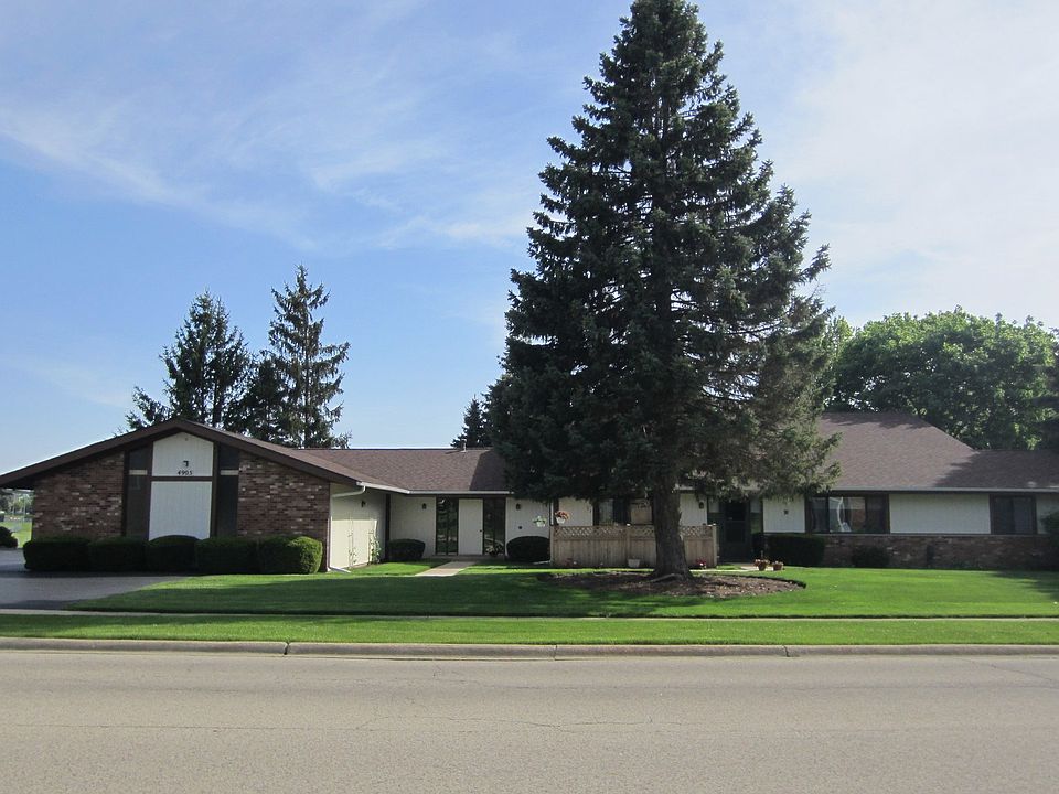 1st image of 4905 W Oakwood Dr APT D