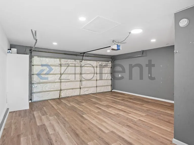 11030 Firethorne Dr — Photo 30