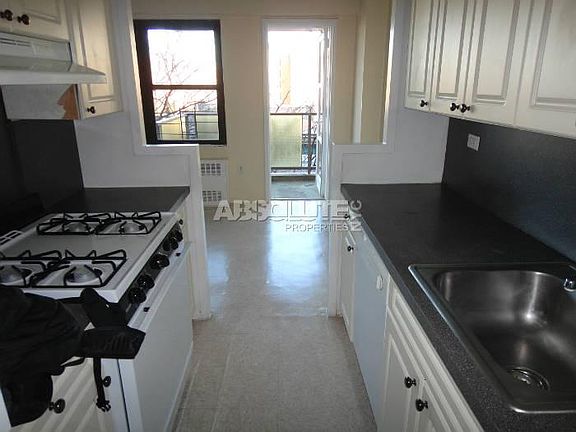 2nd image of 2440 Olinville Ave APT 618