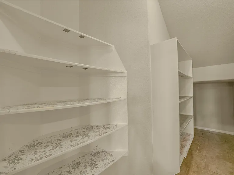 3511 Brampton Island Dr — Photo 16