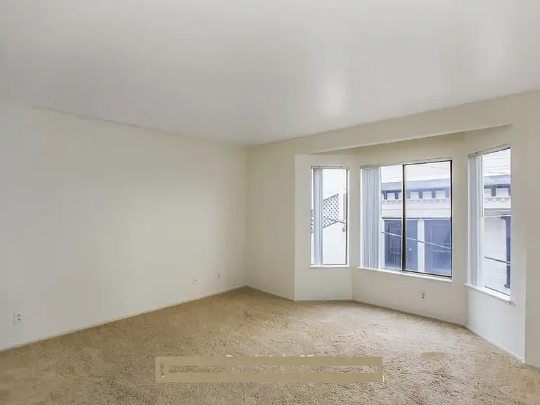 120 Joice St — Photo 11