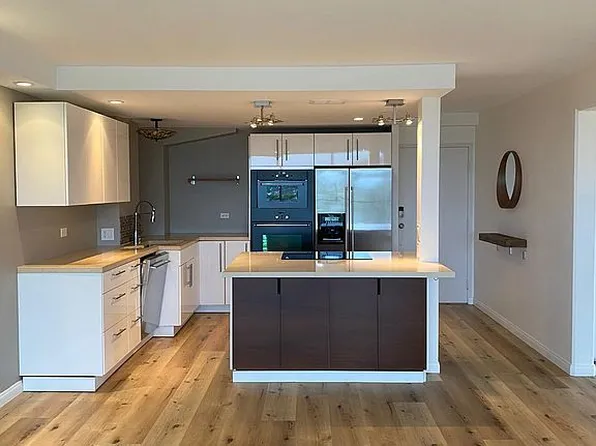 4944 Cass St Unit 1205, San Diego, CA 92109