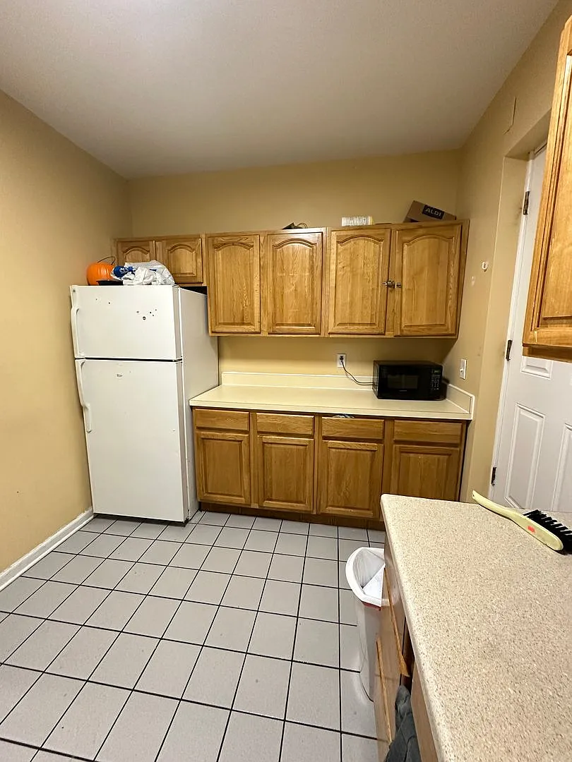3854 Spring Garden St — Photo 3