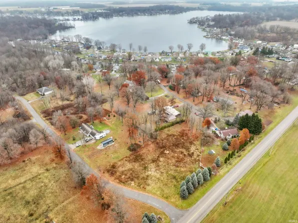 0 S 110 E, Wolcottville, IN 46795