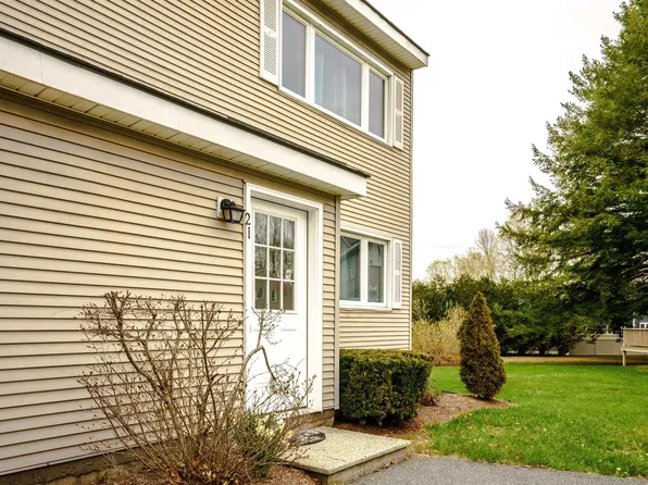 76 Colonial Drive #21, Hartford, VT 05001