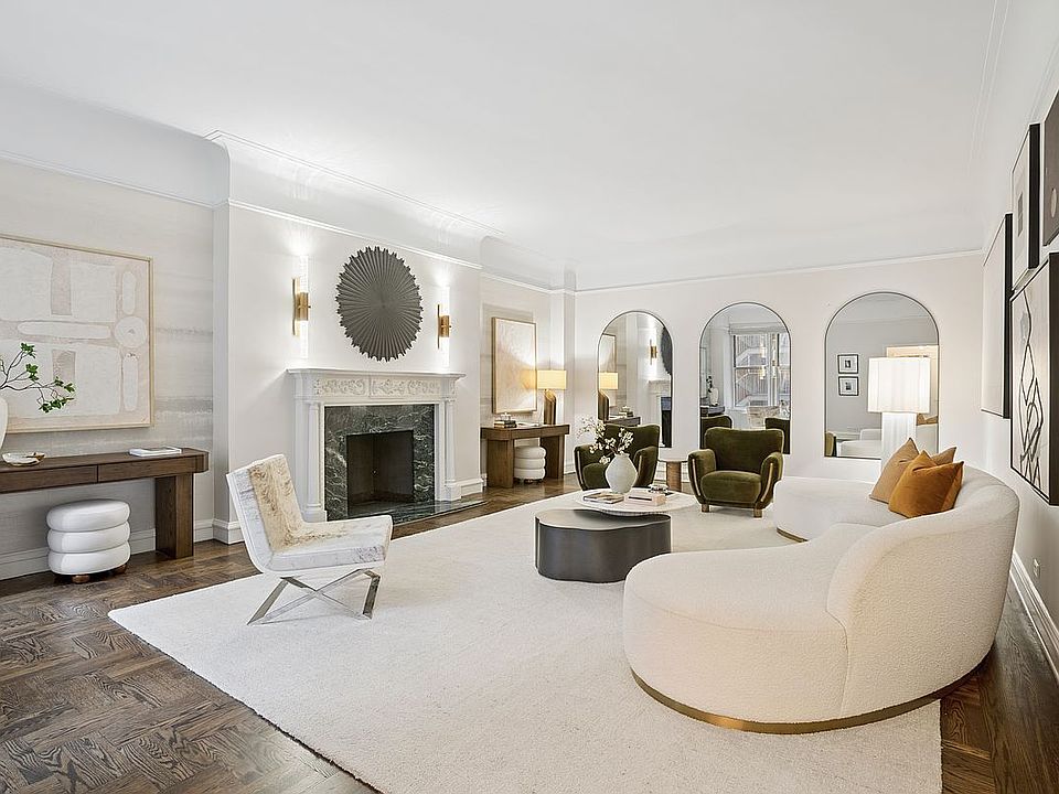 1st image of 180 W 58th St #3C