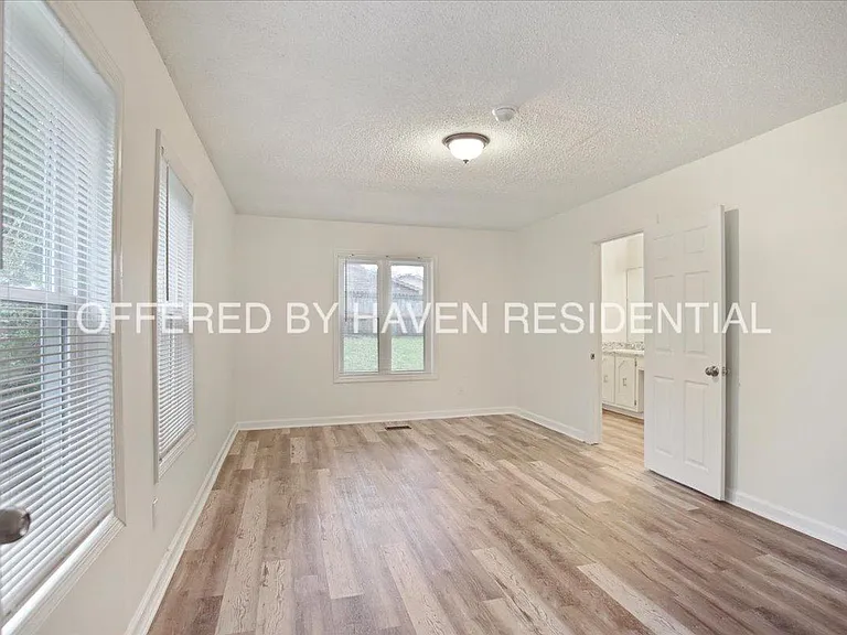 633 Kennan Rd NW — Photo 12
