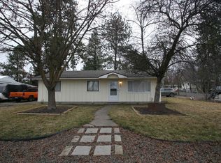 1422 4th St, Cheney, WA 99004