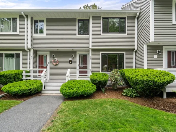 28 Hartshorn Pl Unit 28, Walpole, MA 02081