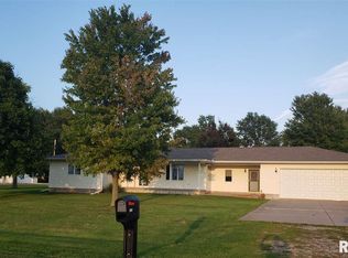 200 Sims St, Alexis, IL 61412