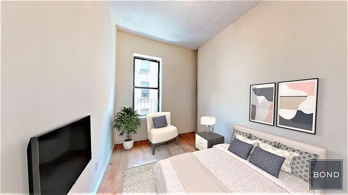 Rented by Bond New York | media 8