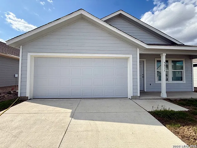3 bed, 2.0 bath, 1474 sqft, $1,550 — Photo 2