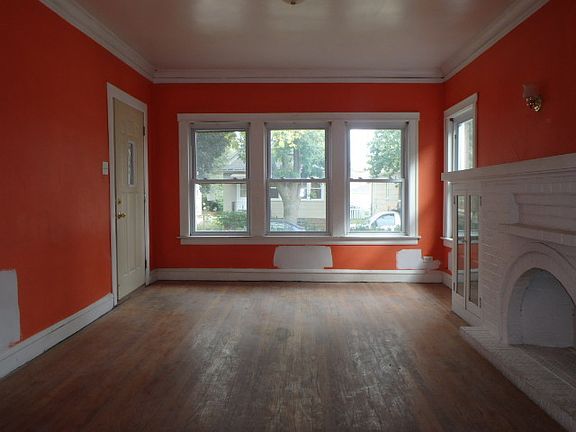2nd image of 1242 S Scoville Ave