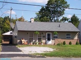 910 S James Rd, Columbus, OH 43227