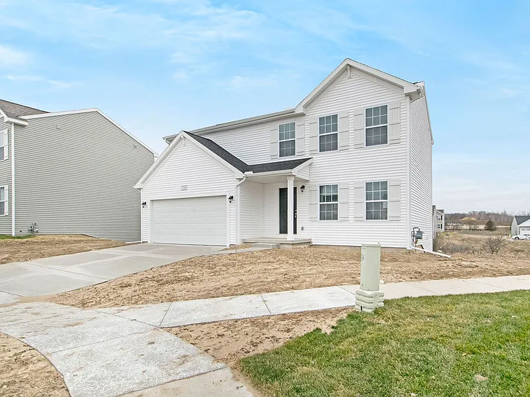 5638 Claremount St — Photo 1