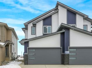 922 15th Ave NW, Edmonton, AB